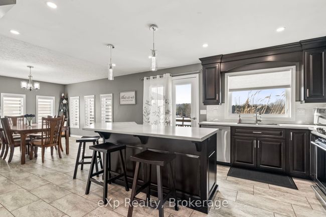 953 Greenock Brant Line, House other with 3 bedrooms, 3 bathrooms and 6 parking in Cargill ON | Image 17