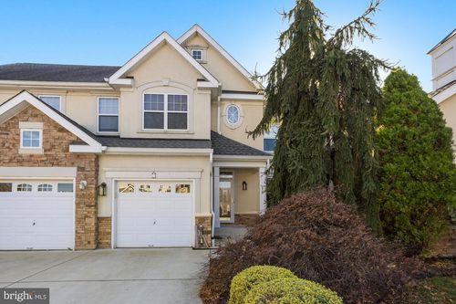 13 Austringer Ct, BALTIMORE, MD, 21208-2152 | Card Image