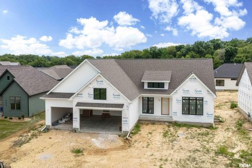 7131 Alvie Ln, Bettendorf, IA, 52722-2564 | Card Image