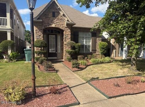 8520 Shady Elm Dr, Cordova, TN, 38018-0404 | Card Image