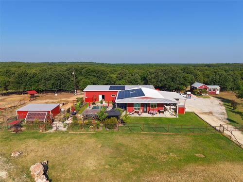 473 May Rd, Nocona, TX, 76255-4583 | Card Image