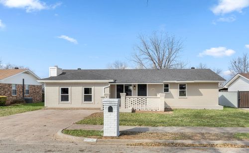 2308 Doris St, Wichita Falls, TX, 76306-1307 | Card Image