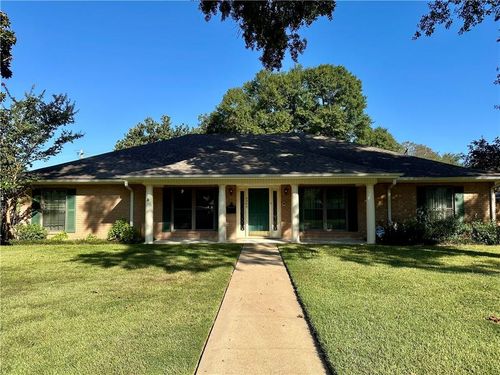 4304 Wellington Blvd, Alexandria, LA, 71303-2830 | Card Image