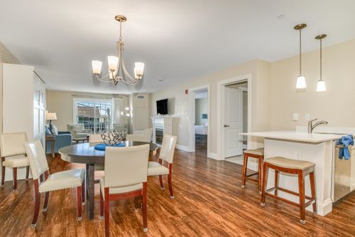 209-1 Ocean Ave, York, ME, 03909-6576 | Card Image