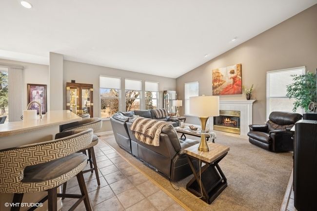 5582 Chapel Hl, House other with 3 bedrooms, 2 bathrooms and 2 parking in Gurnee IL | Image 13