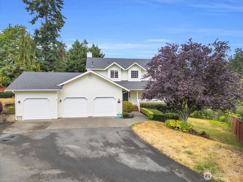 5705 92nd St Sw, Mukilteo, WA, 98275-3617 | Card Image