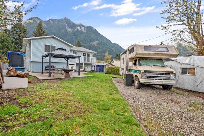 555 Fort Street, House other with 4 bedrooms, 2 bathrooms and 6 parking in Hope BC | Image 26