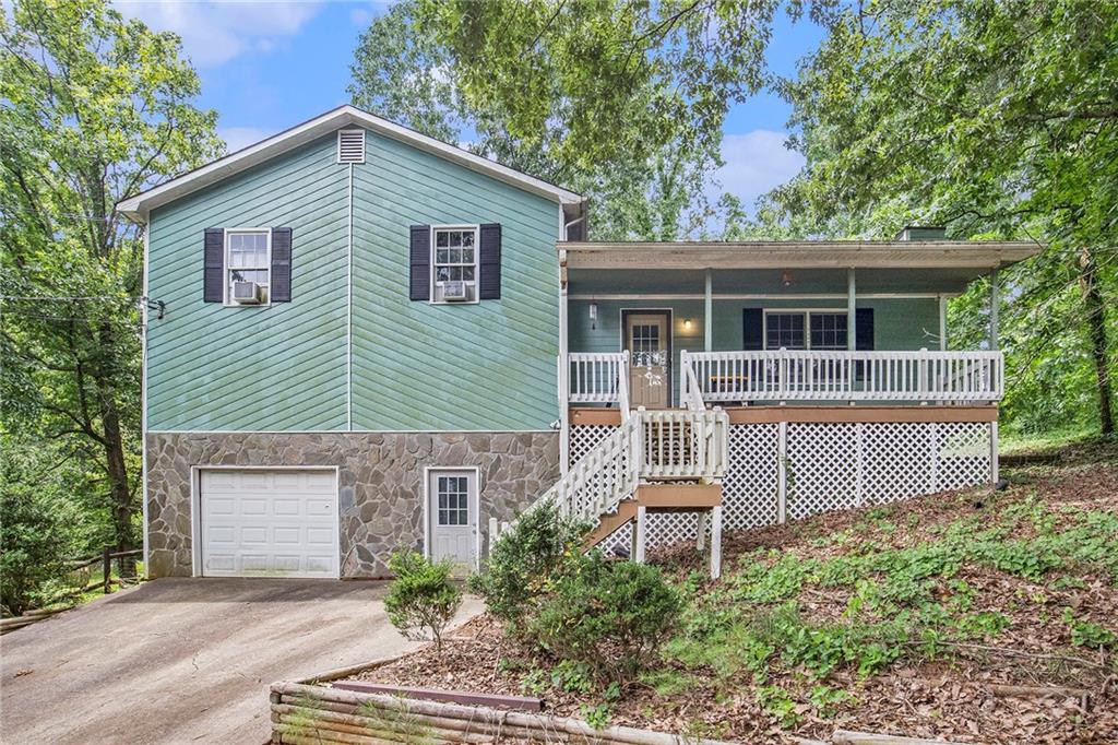 Woods Ct, Dallas, GA 30157