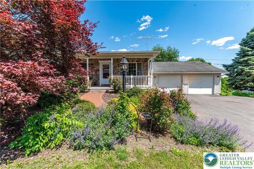 518 Bauer Rd, BATH, PA, 18014-8829 | Card Image