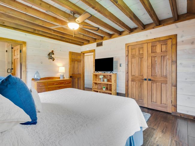 176 Enchanted Dr, House other with 5 bedrooms, 3 bathrooms and null parking in Enchanted Oaks TX | Image 15