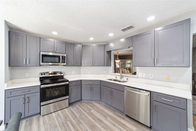 9741 Sw 97 Th Ln, House other with 2 bedrooms, 2 bathrooms and null parking in OCALA FL | Image 17