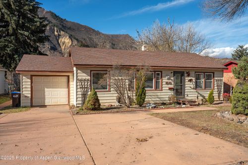 1717 Grand Ave, Glenwood Springs, CO, 81601-4110 | Card Image