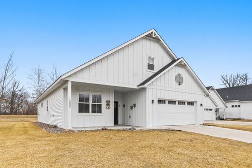 1337 Prairie Ln, Saint Croix Falls, WI, 54024-8168 | Card Image