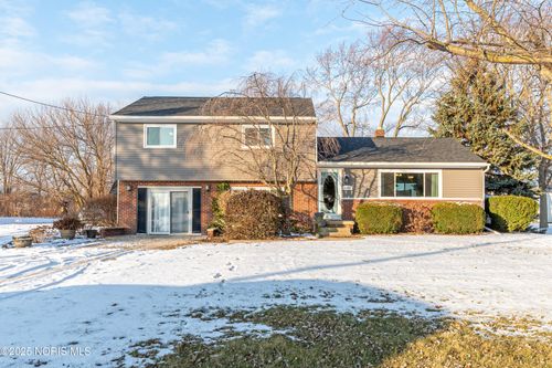 6645 Seaman Rd, Oregon, OH, 43616-5782 | Card Image