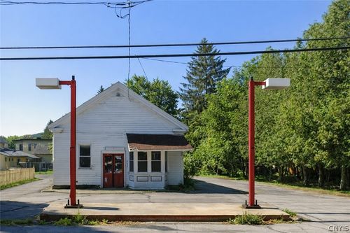 2092 Main Street, Cazenovia, NY, 13035 | Card Image