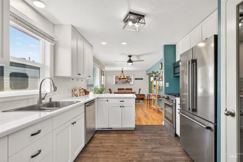 1241 5th St, Clarkston, WA, 99403-3311 | Card Image