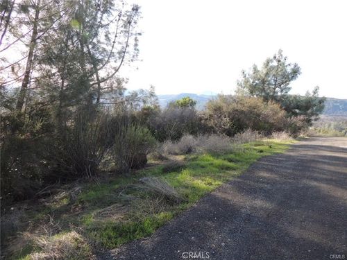 15657 19th Ave, Clearlake, CA, 95422 | Card Image
