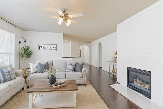 Virtual Staging for living room | Image 12