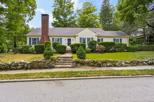 2 Hunting St, North Attleboro, MA, 02760-2210 | Card Image
