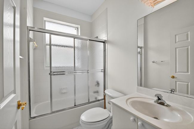 9675 Crescent View Dr N, Condo with 3 bedrooms, 2 bathrooms and null parking in Boynton Beach FL | Image 27