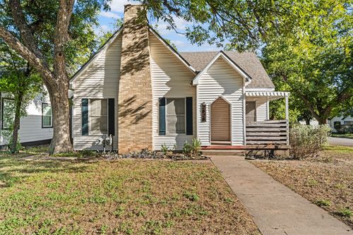 2828 Grim Ave, Waco, TX, 76707-2667 | Card Image