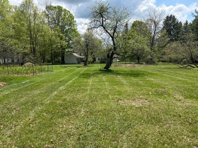 296 Main St, House other with 4 bedrooms, 3 bathrooms and 4 parking in Plainfield MA | Image 40