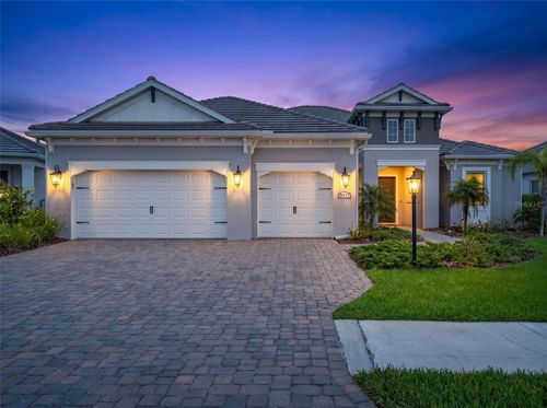 21297 Holmes Cir, Venice, FL, 34293-5886 | Card Image
