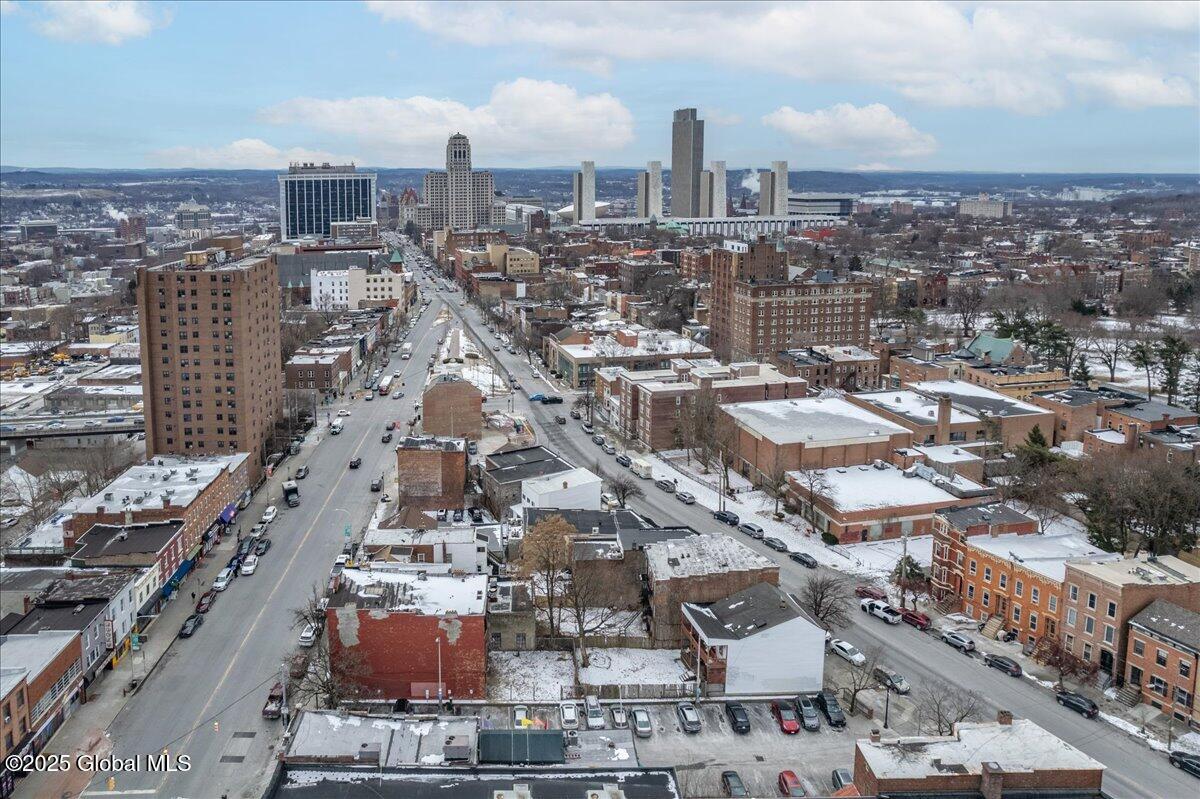 Commercial Sale in Albany 2