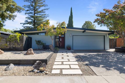 2020 Clearfield Way, Carmichael, CA, 95608 | Card Image