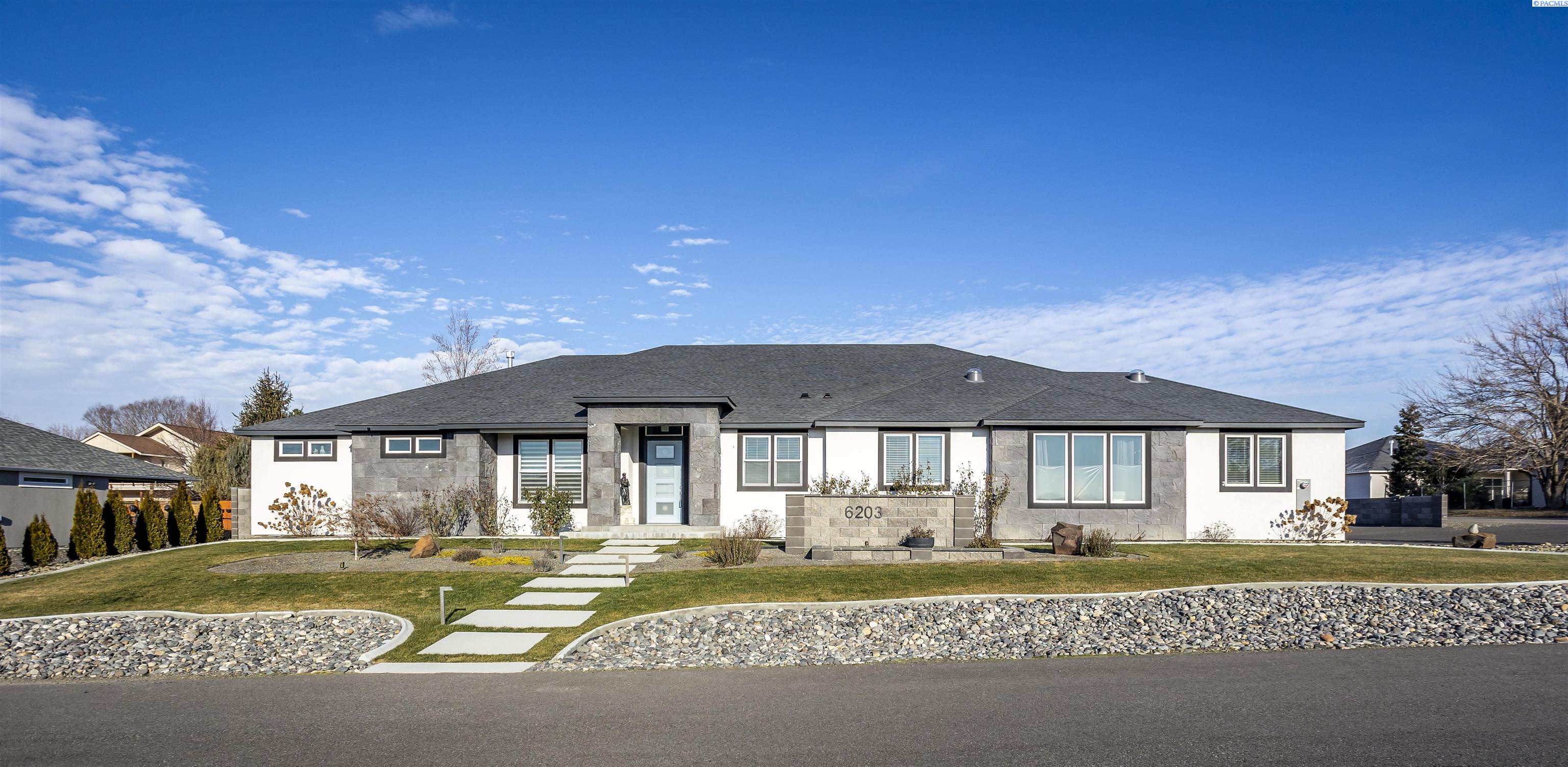 Park Ct, Pasco, WA 99301