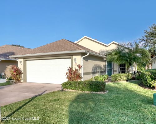 4271 Timothy Dr, Merritt Island, FL, 32953-8152 | Card Image