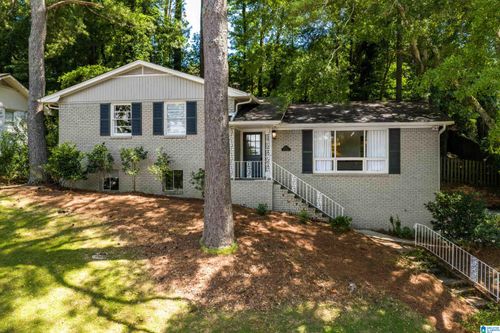 4113 Winston Way, Birmingham, AL, 35213-3943 | Card Image