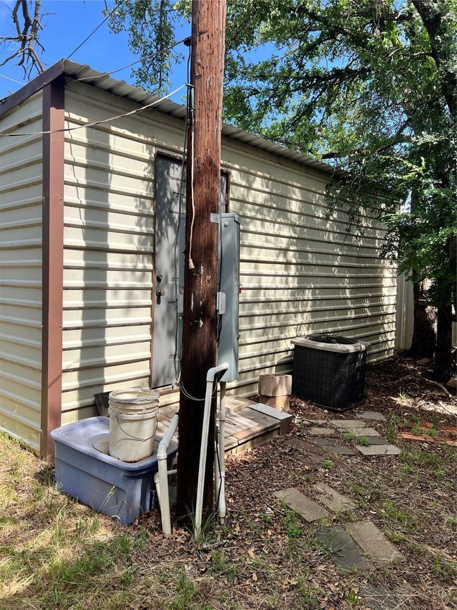 View of side of shed | Image 21