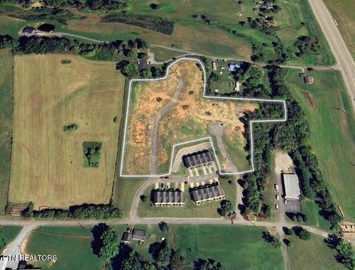 200 Deck Ln, Blountville, TN, 37617-6374 | Card Image