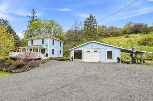 35802 State Route 195, Colfax, WA, 99111-9412 | Card Image