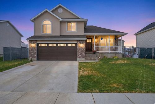 5576 S 4100 W, Roy, UT, 84067-8164 | Card Image