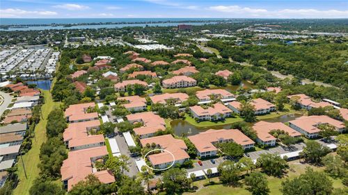 726-4244 Central Sarasota Pkwy, SARASOTA, FL, 34238-6670 | Card Image