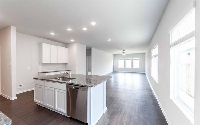 4315 Maple Root Ln, House other with 4 bedrooms, 3 bathrooms and 2 parking in Pinehurst TX | Image 7