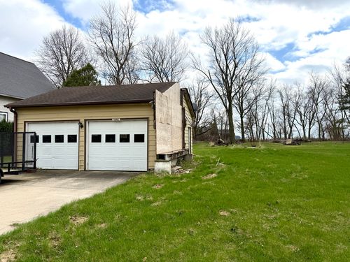 5982 W Clare Rd, Clare, IL, 60111-9104 | Card Image