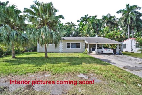 130 Nw 85th St, Miami, FL, 33150-2645 | Card Image