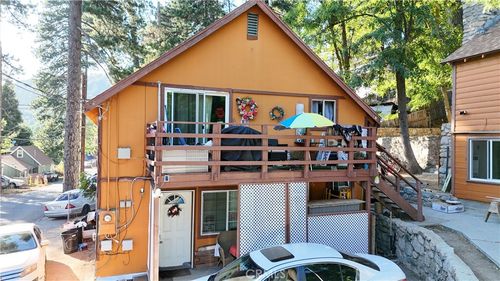23004 Pine Ln, Crestline, CA, 92325-9231 | Card Image