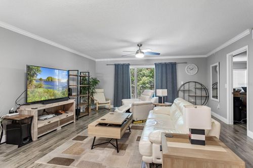 106-1150 Carmel Cir, CASSELBERRY, FL, 32707-6486 | Card Image