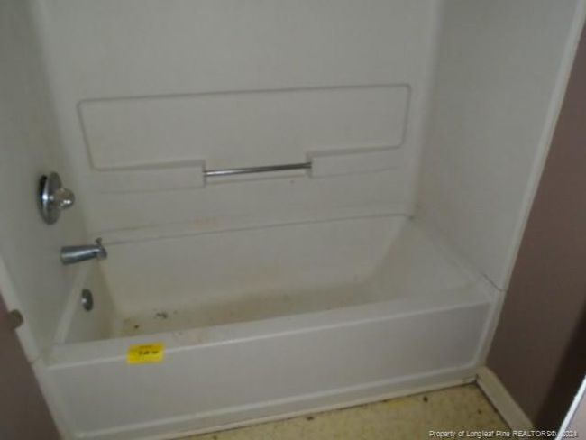 Photo 15 | Image 15