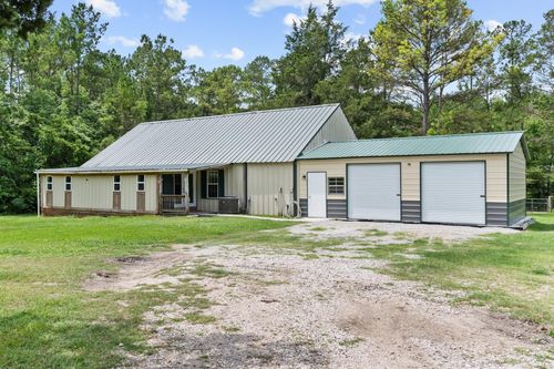 9 Wood Forest Dr, New Waverly, TX, 77358-4424 | Card Image