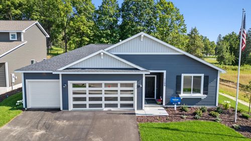 1105 Compton Ave, River Falls, WI, 54022-1103 | Card Image