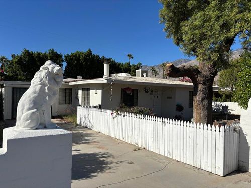 1481 E San Jacinto Way, Palm Springs, CA, 92262-5856 | Card Image