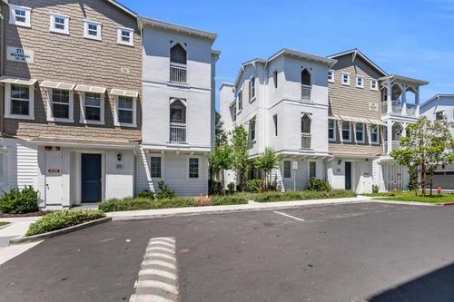 283 Wild Rose Way, Milpitas, CA, 95035-3865 | Card Image