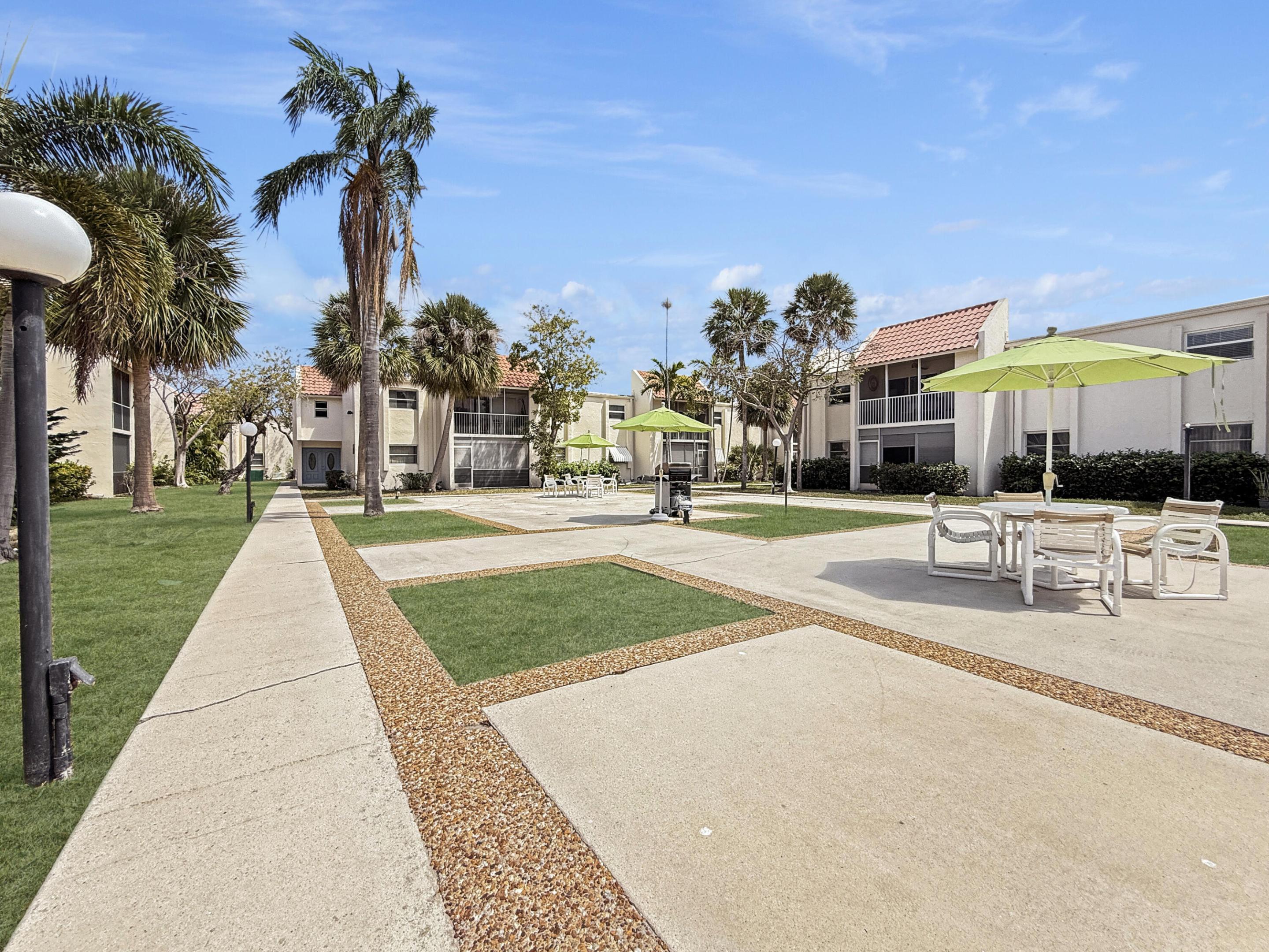 Residential in Deerfield Beach 5