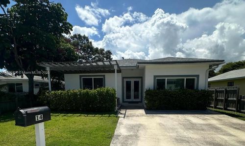 14 Sw 7th Ave, Dania Beach, FL, 33004-3215 | Card Image