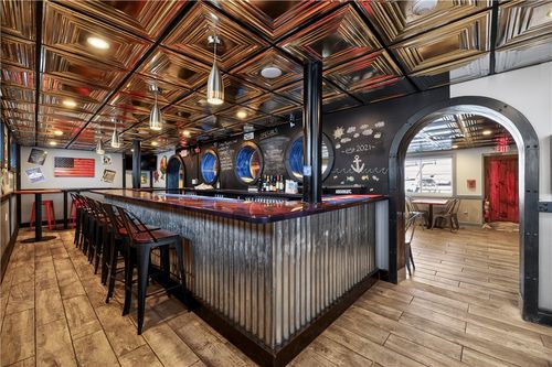 1 Angell Rd, Narragansett, RI, 02882-5171 | Card Image